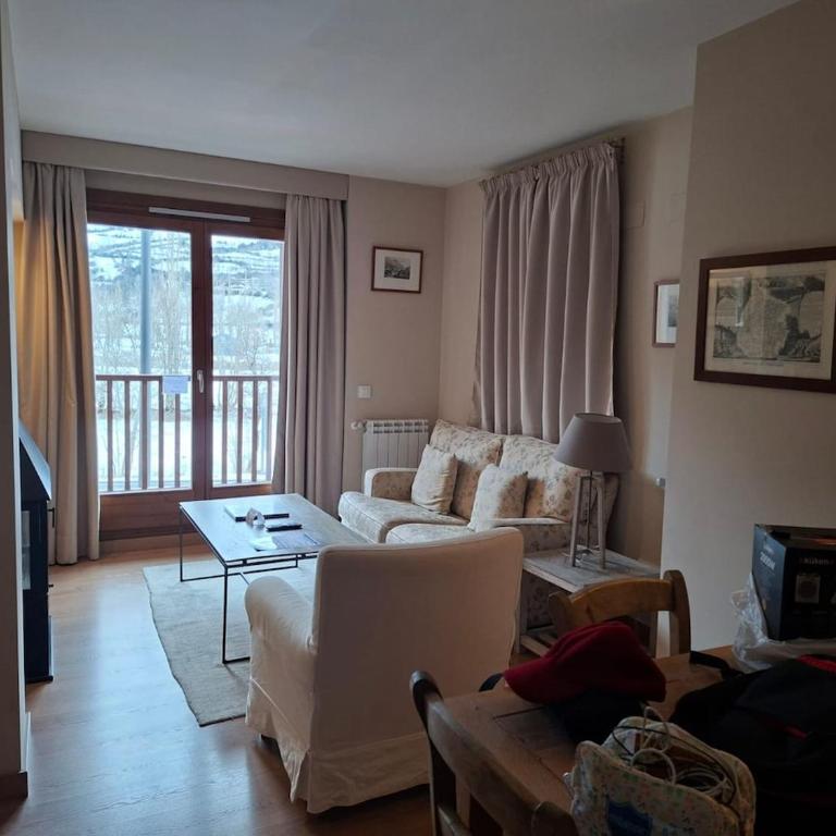  - Room #1715294301 - 6