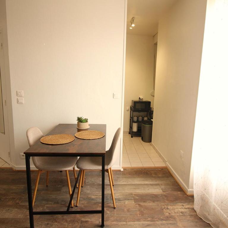- Appartement 1 Chambre - 13
