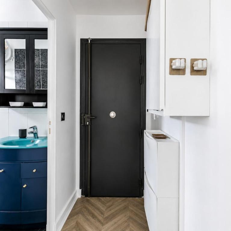 La Loge, aux portes de Paris - Room #1715316501 - 10