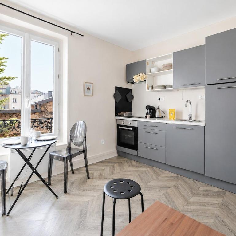 La Loge, aux portes de Paris - Room #1715316501 - 20