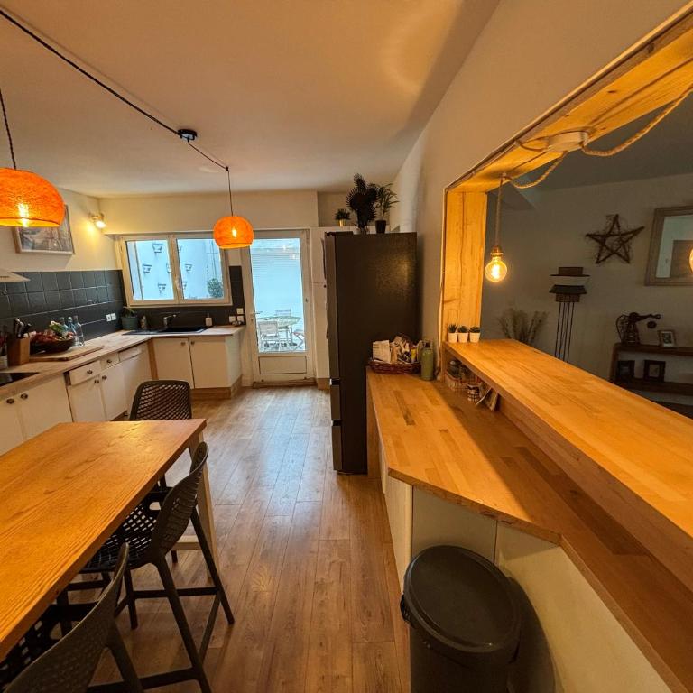 Grande villa 10 pers, jardin luxuriant, piscine - Au cœur de Dax - Proche plages et Pays Basque - Villa avec Piscine Privée - 10