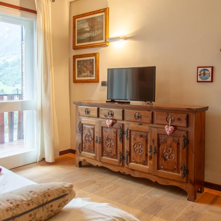 Panoramic Penthouse in the center of Monte Bianco - Appartement 2 Chambres avec Vue sur la Montagne - 8
