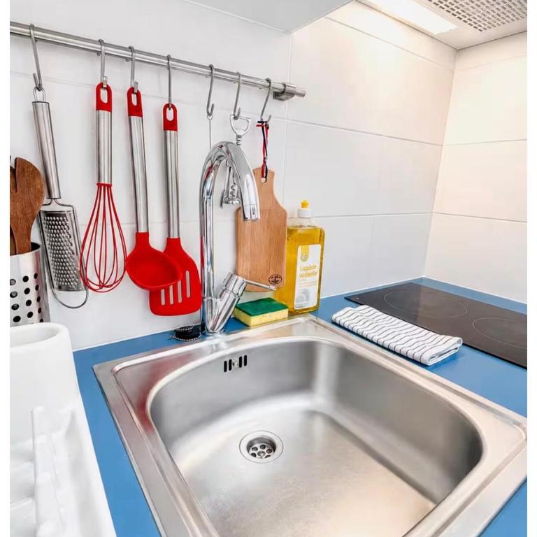 Grand studio Faubourg SaintHonoré Paris 8th - One-Bedroom Apartment - 21