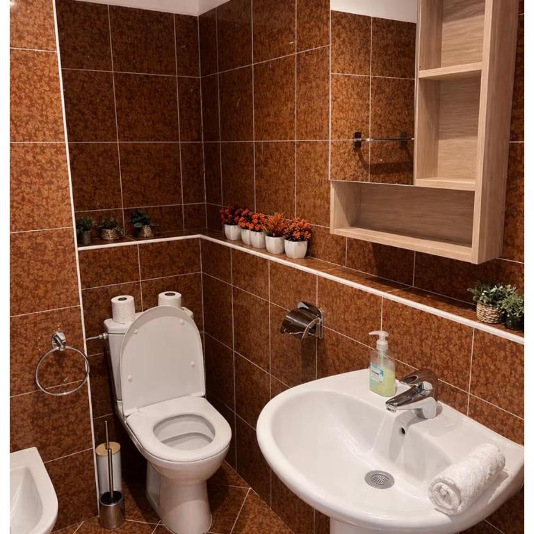 Grand studio Faubourg SaintHonoré Paris 8th - One-Bedroom Apartment - 24