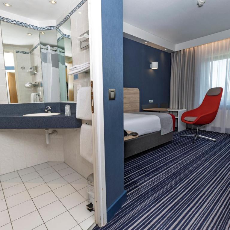 Holiday Inn Express Geneva Airport by IHG - Chambre Simple Standard - 5