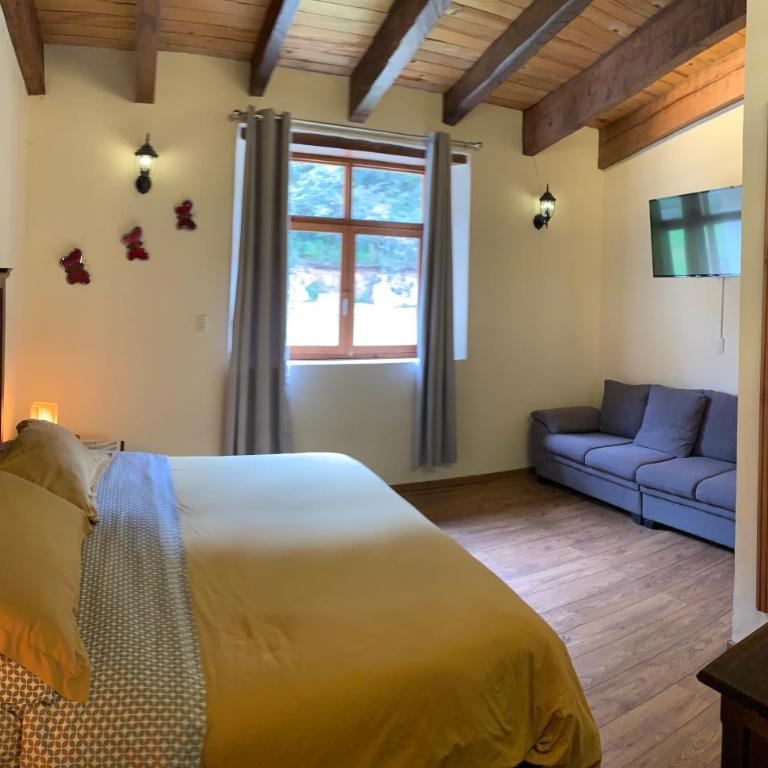 CORTIJO LA CASONA & Bungalow al Pie de la Montaña - Habitación Doble - 9