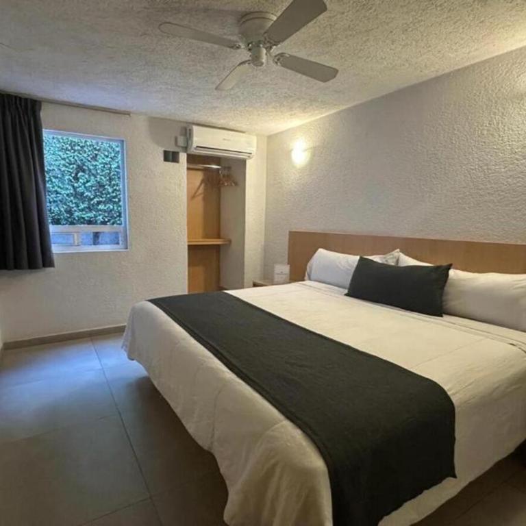 Hotel Emperador centro Guadalajara y Remodelado - Chambre Standard - 17