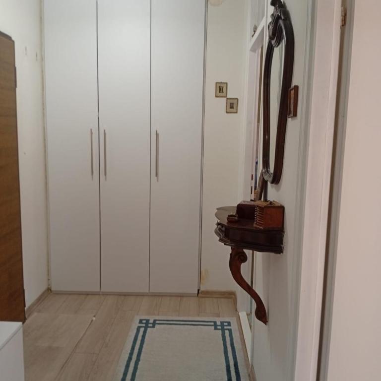  - Room #1715353901 - 6