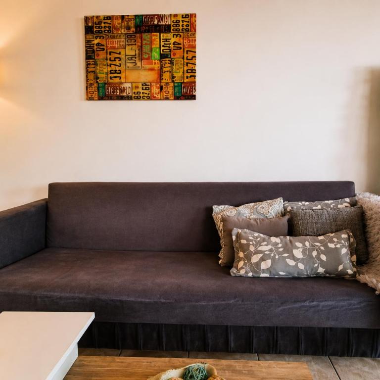  - Room #1715311601 - 6