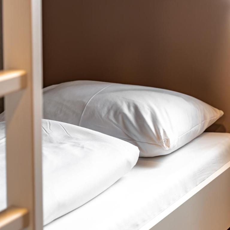 smart studios - by kalm stay - Twin Room - 5