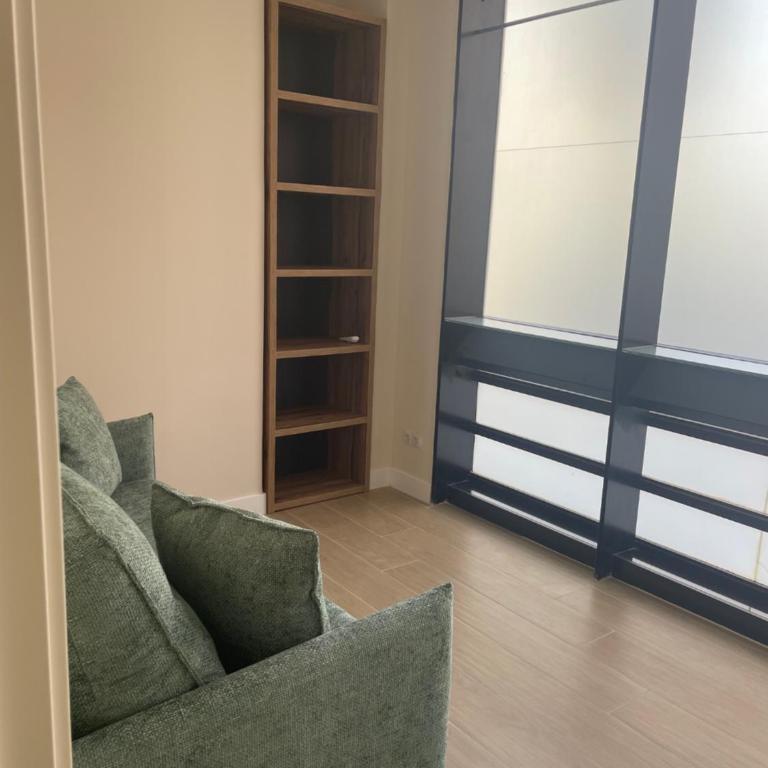 Espacio Coworking-Estudios con residencia cerca Campus Universitario - Superior Studio - 5