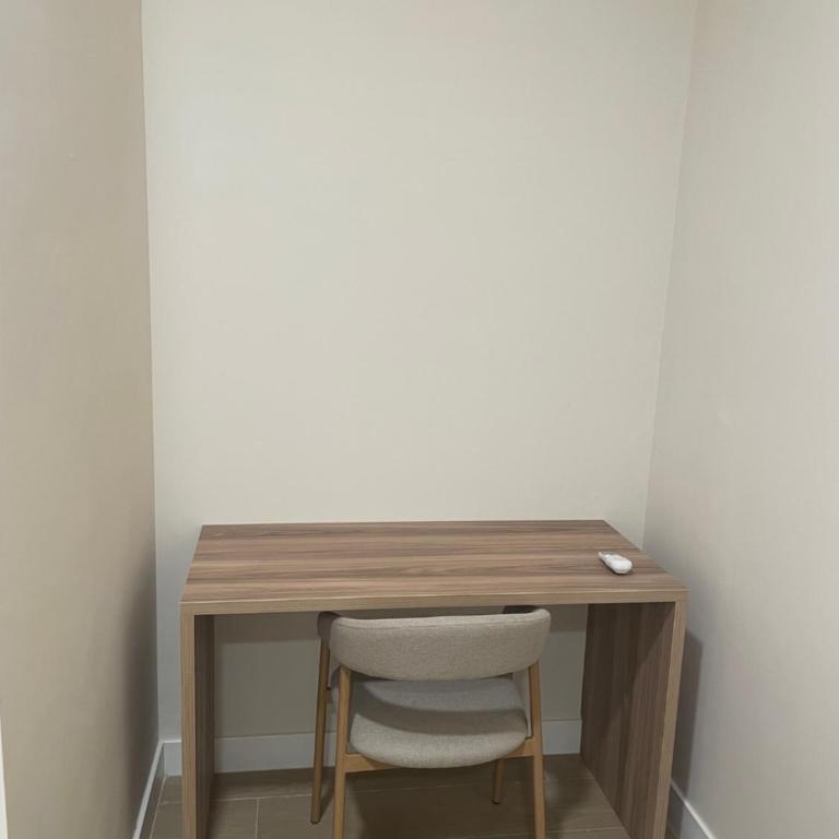 Espacio Coworking-Estudios con residencia cerca Campus Universitario - Standard Studio - 7