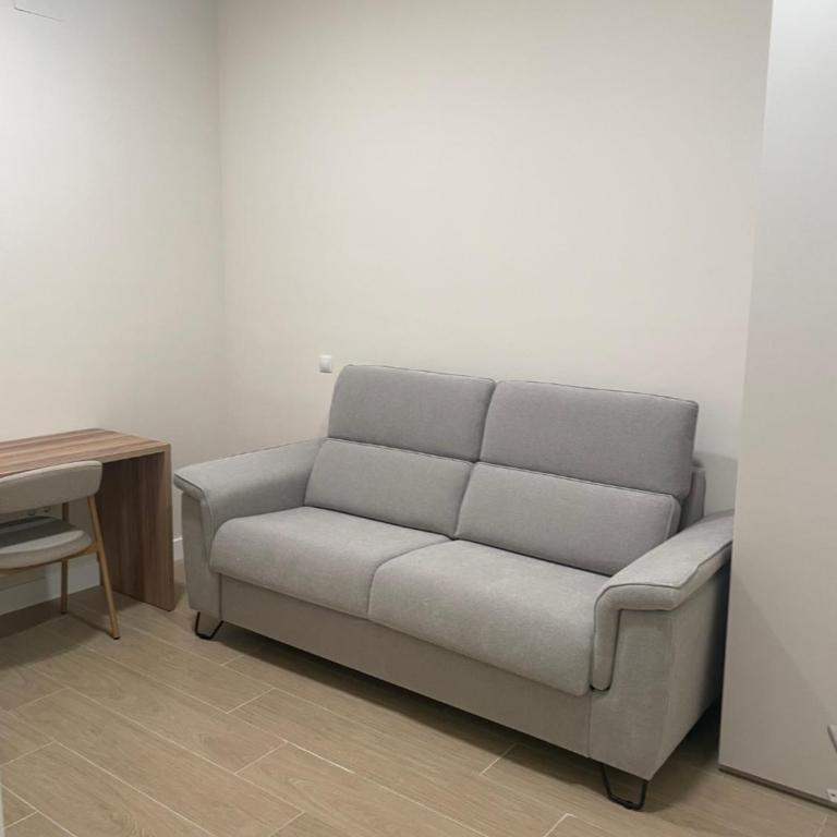 Espacio Coworking-Estudios con residencia cerca Campus Universitario - Standard Studio - 10