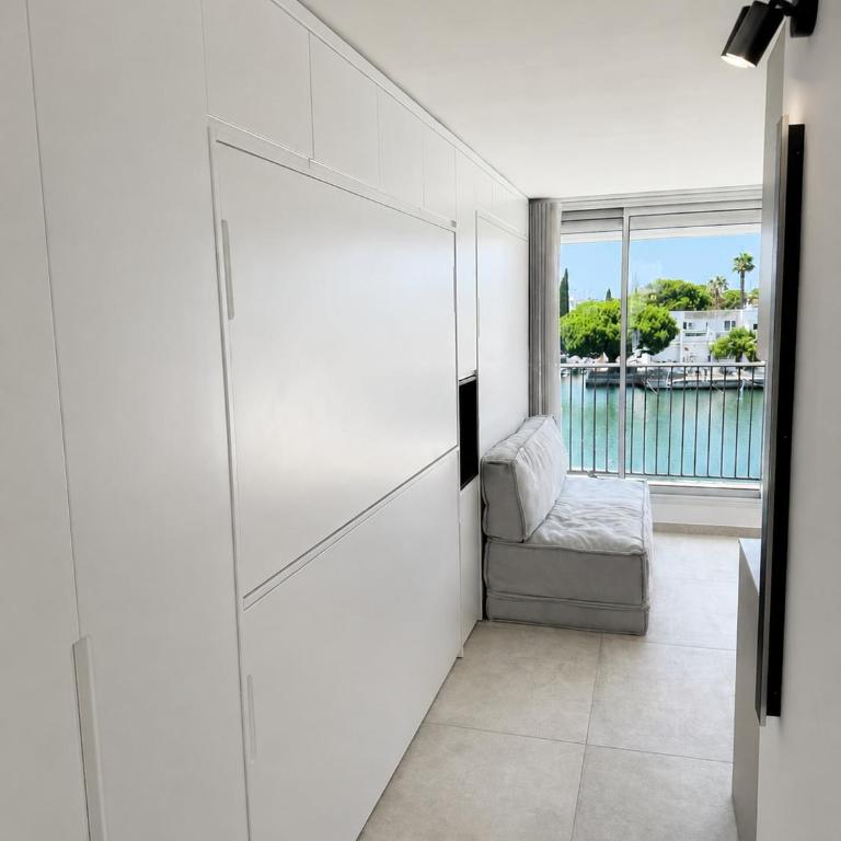  - Room #1715361501 - 12
