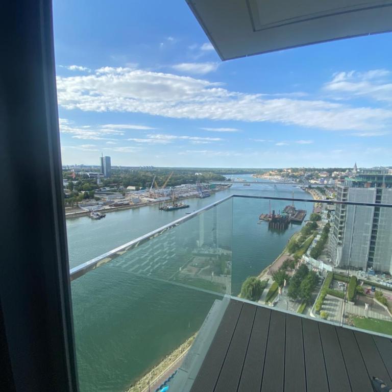 Belgrade Waterfront Premium View Apartment - Room #1619962005 - 1