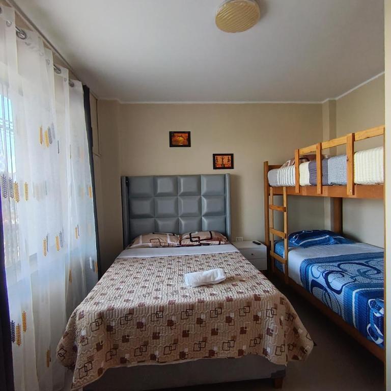hospedaje welcome paracas - Quadruple Room with Private Bathroom - 11