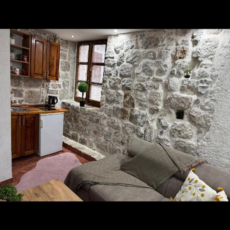  - Room #1715380001 - 2