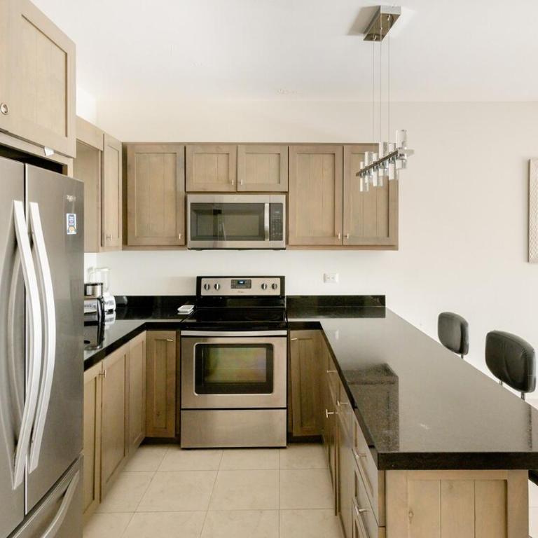 Luxury Penthouse Rooftop Pool Walk to Beach - Apartamento de 1 dormitorio - 4