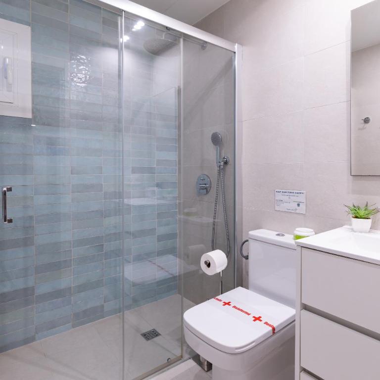 Casa Coromines - Three-Bedroom House - 39