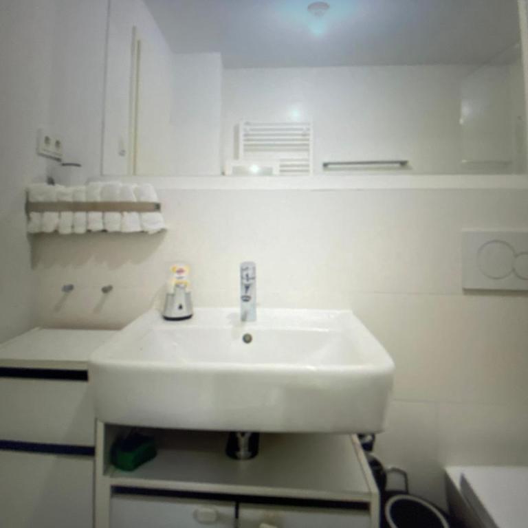 bellissimo apartamento centrale-23yt - Room #1715388601 - 12