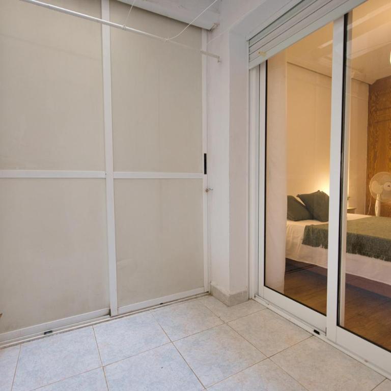 Serene Near the Beach Retreat - Appartamento con 2 Camere da Letto - 2