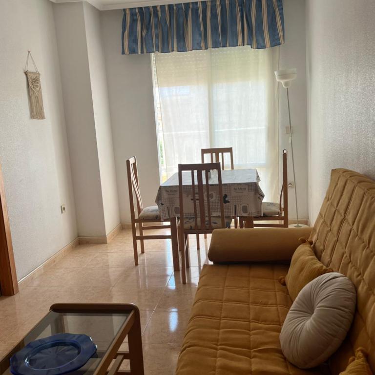 Acogedor apartamento en zona residencial con piscina - Apartment mit 2 Schlafzimmern - 11