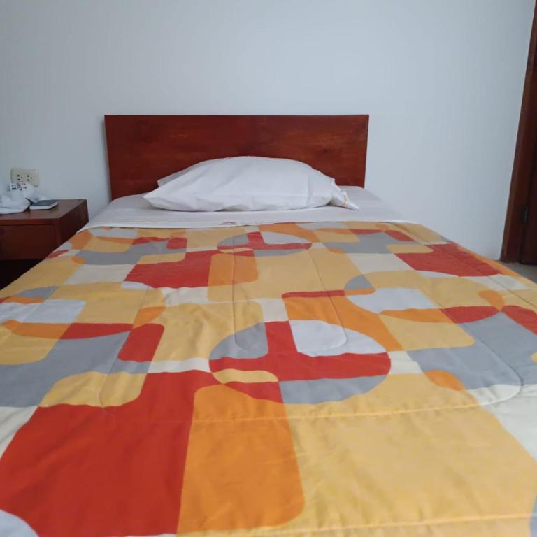 Hotel Pradera de los Celajes - Single Room with Private Bathroom - 1