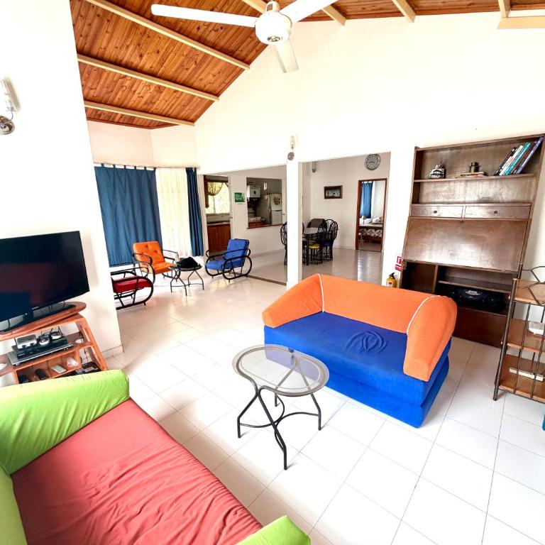  - Room #1715395401 - 14