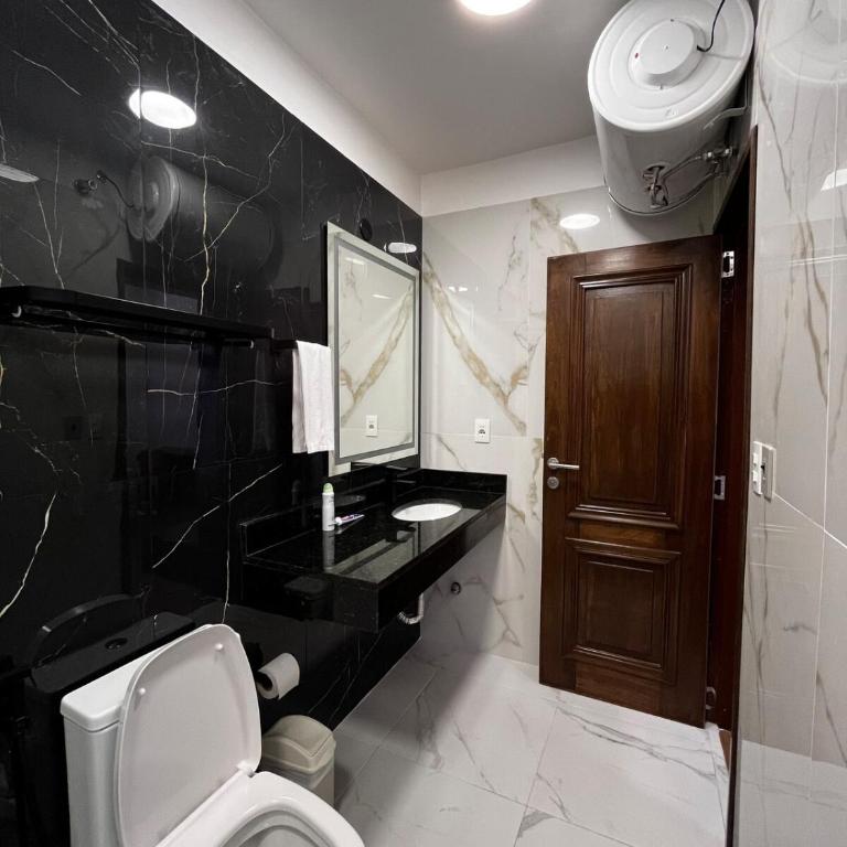  - Room #1715410601 - 11