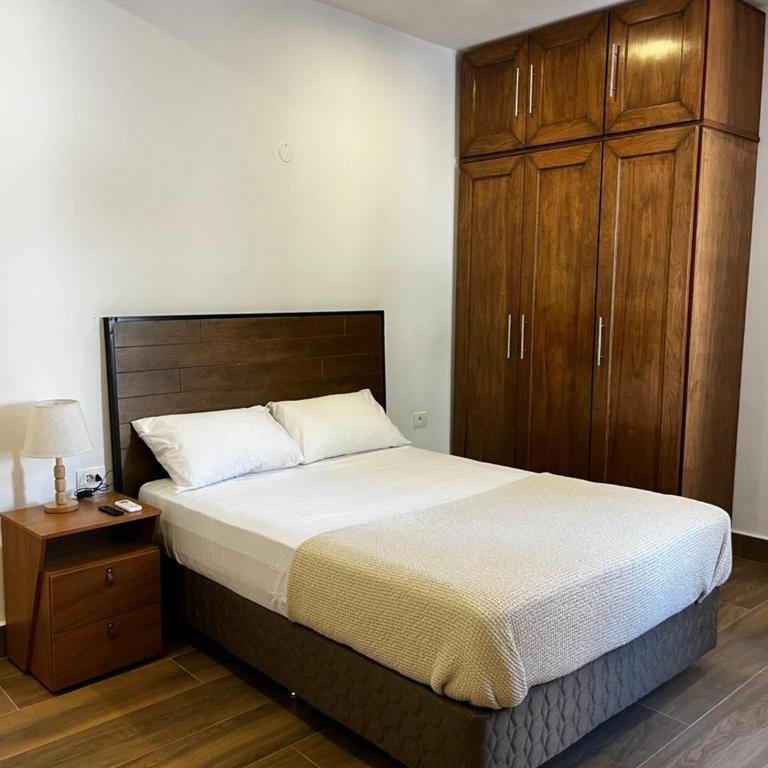  - Room #1715412101 - 4