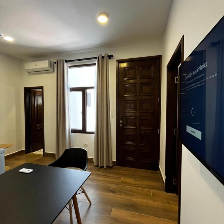  - Room #1715412101 - 11