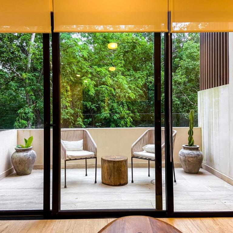 Chic Retreat with Wellness Amenities - Apartment - 43