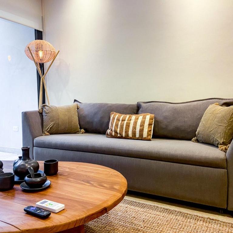 Chic Retreat with Wellness Amenities - Apartment - 44