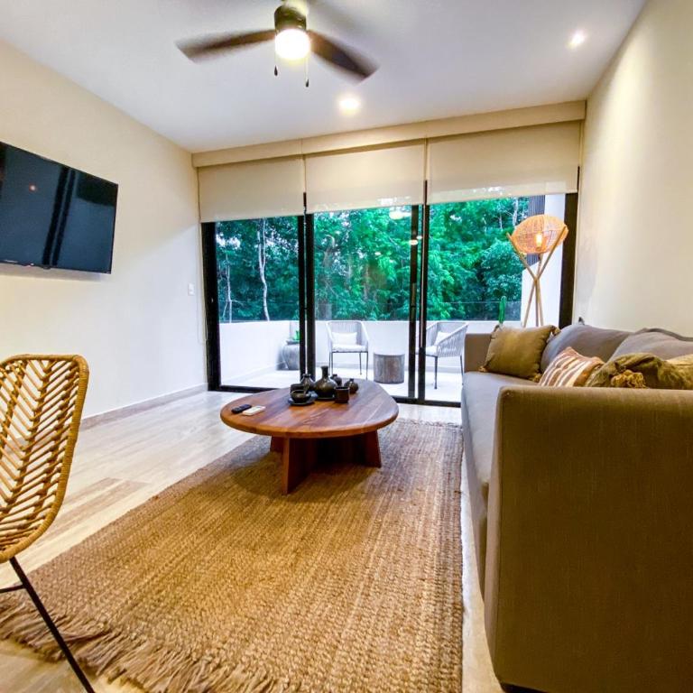 Chic Retreat with Wellness Amenities - Apartment - 46