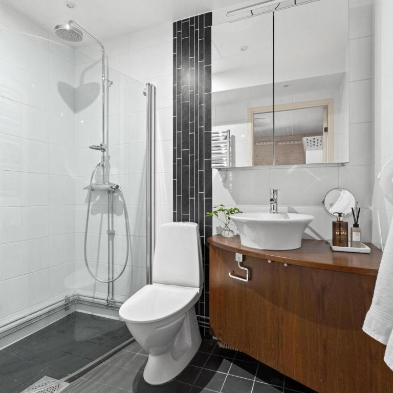 Hébergement dans un lieu pittoresque avec parking et vue magnifique - Room #1715429501 - 9