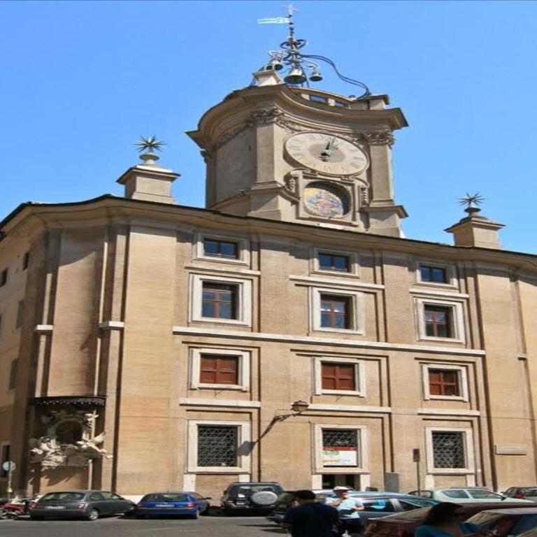 Luxurious apartment in a historic palace - Room #1714732701 - 31