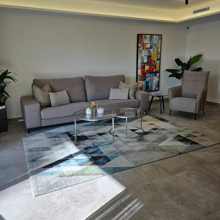 Inf11D - Modern City Flat Near Beach & Old Town - Appartamento Loft con 3 Camere da Letto - 4