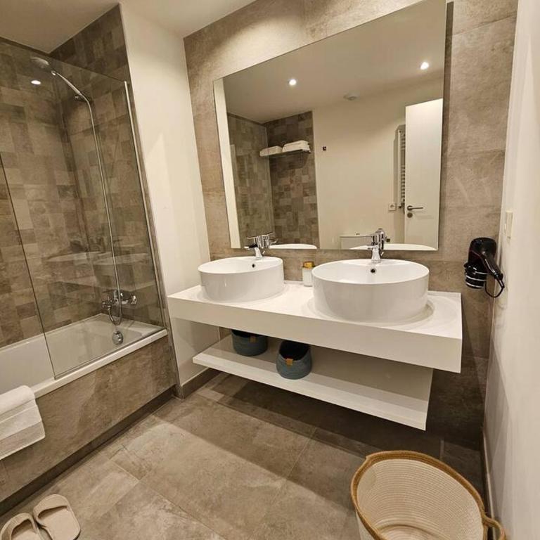 Inf11D - Modern City Flat Near Beach & Old Town - Appartamento Loft con 3 Camere da Letto - 12