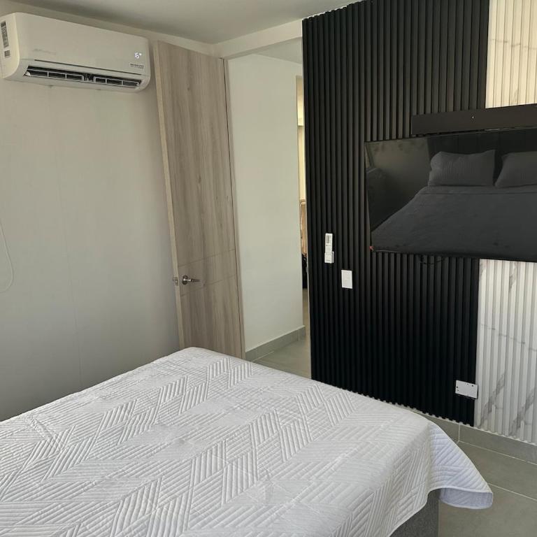 - Room #1715457401 - 2