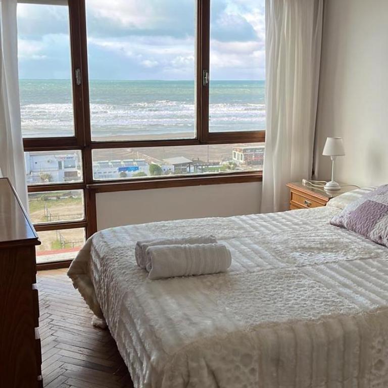 Amanecer del mar - Room #1715470201 - 2