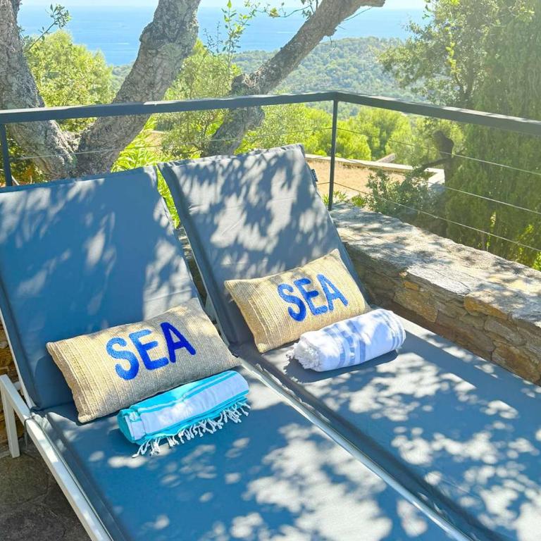 Mazet provençal, vue mer - 6 pers. - FR-1-900-15 - Maison de Vacances - 6