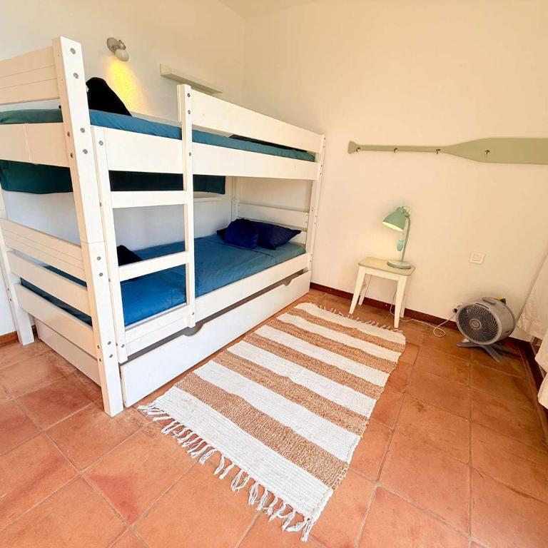 Mazet provençal, vue mer - 6 pers. - FR-1-900-15 - Maison de Vacances - 15