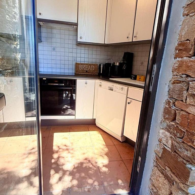 Mazet provençal, vue mer - 6 pers. - FR-1-900-15 - Maison de Vacances - 25