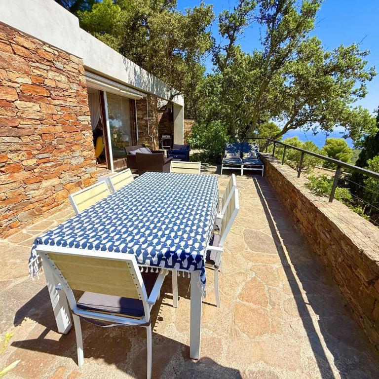 Mazet provençal, vue mer - 6 pers. - FR-1-900-15 - Maison de Vacances - 26