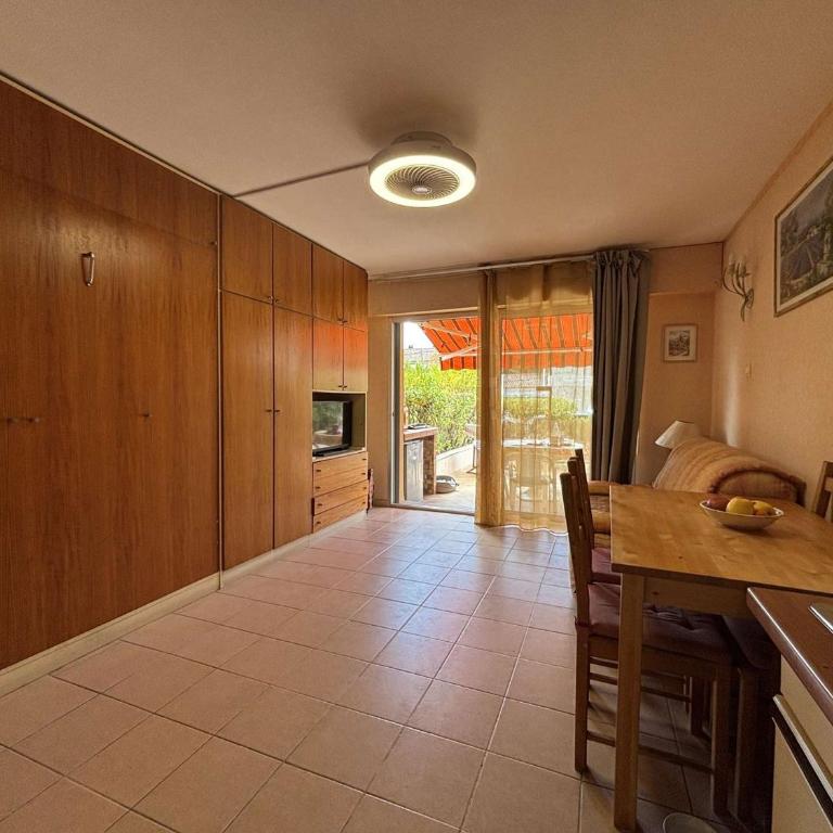 Studio avec parking - 4 pers. à Cavalaire - Appartement 1 Chambre - 3