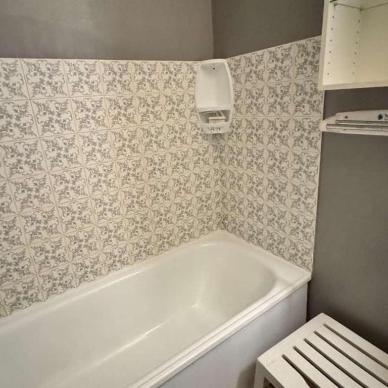 Studio avec parking - 4 pers. à Cavalaire - Appartement 1 Chambre - 4