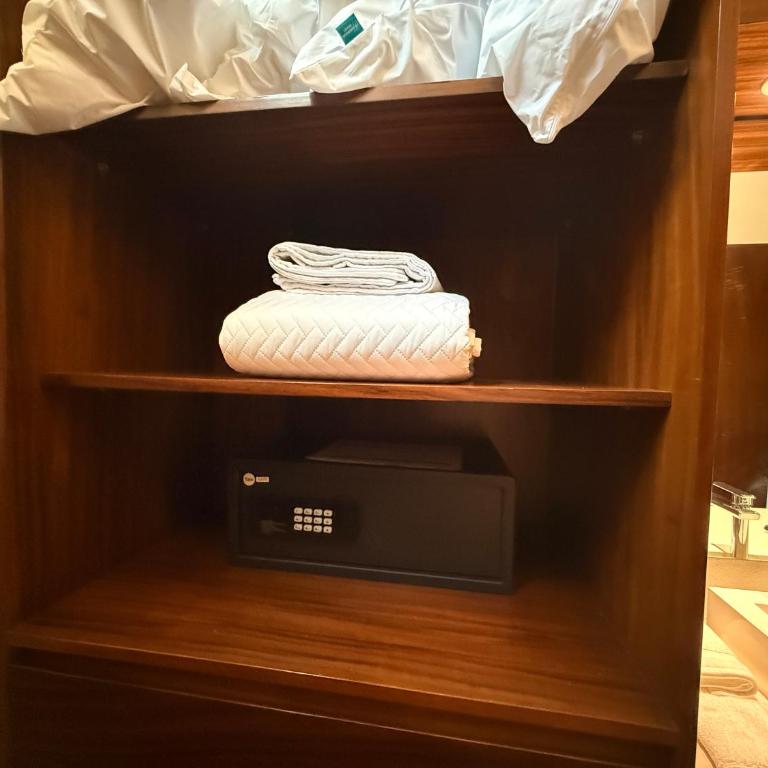 Ava 19 Stay549 Bed & Breakfast Adults Only - Chambre Lit King-Size avec Balcon - 12