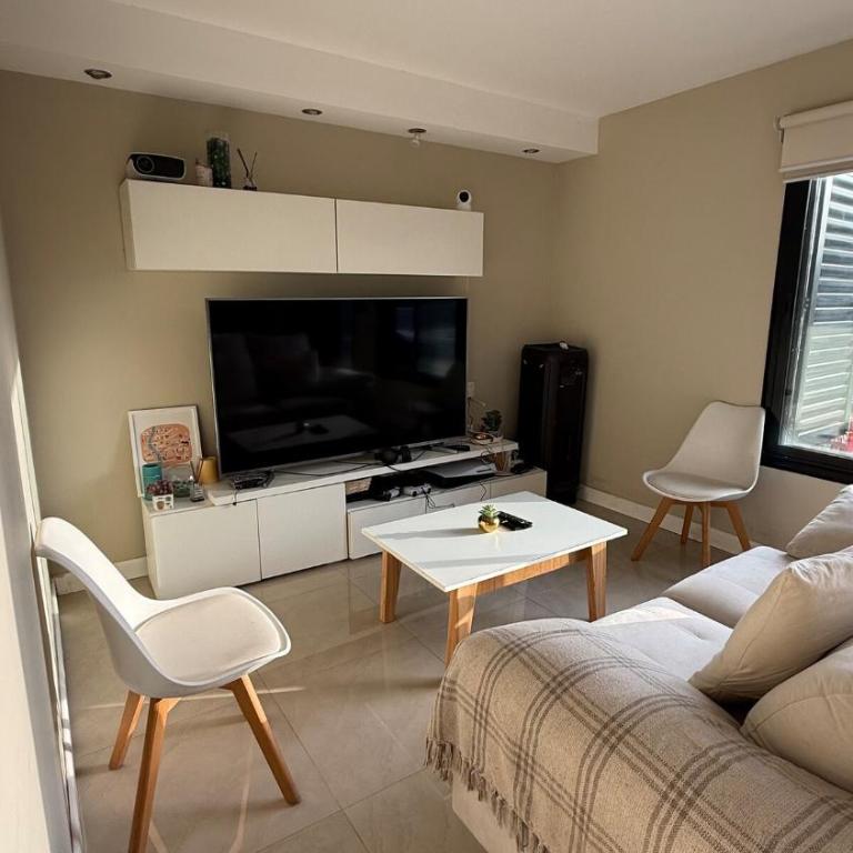  - Room #1715500801 - 1