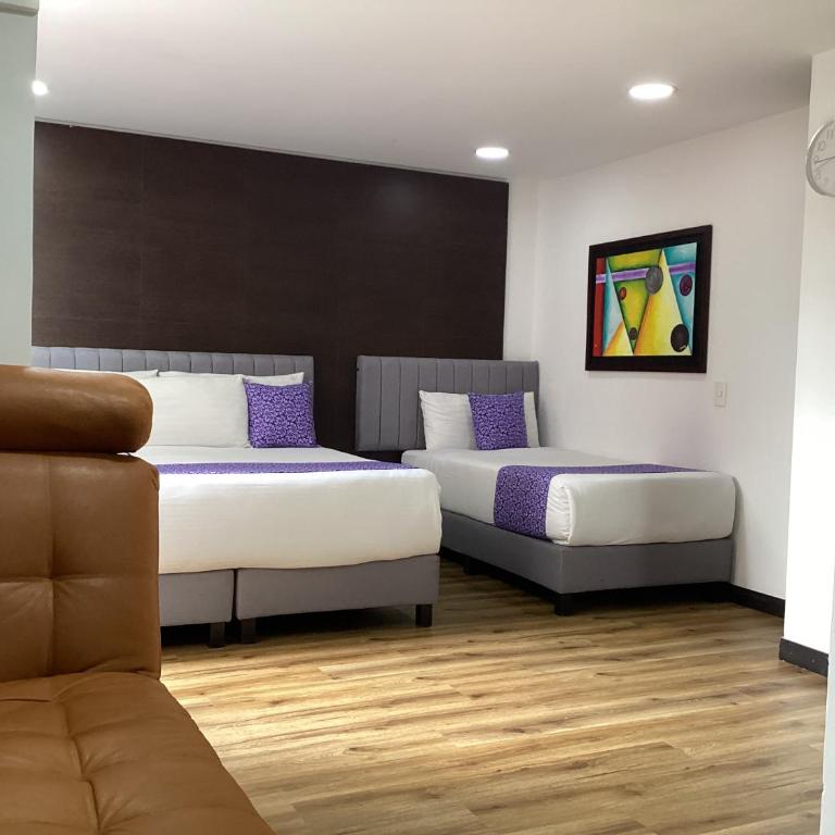 Hotel Bogota Resort - Deluxe King Room - 1
