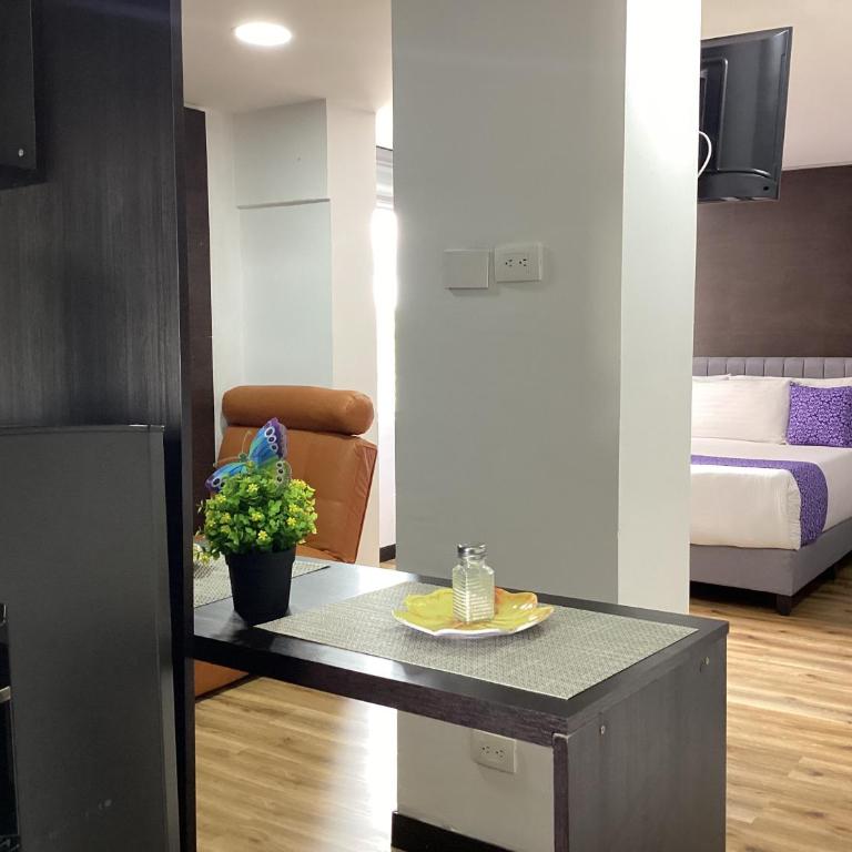 Hotel Bogota Resort - One-Bedroom Family Apartment - 11